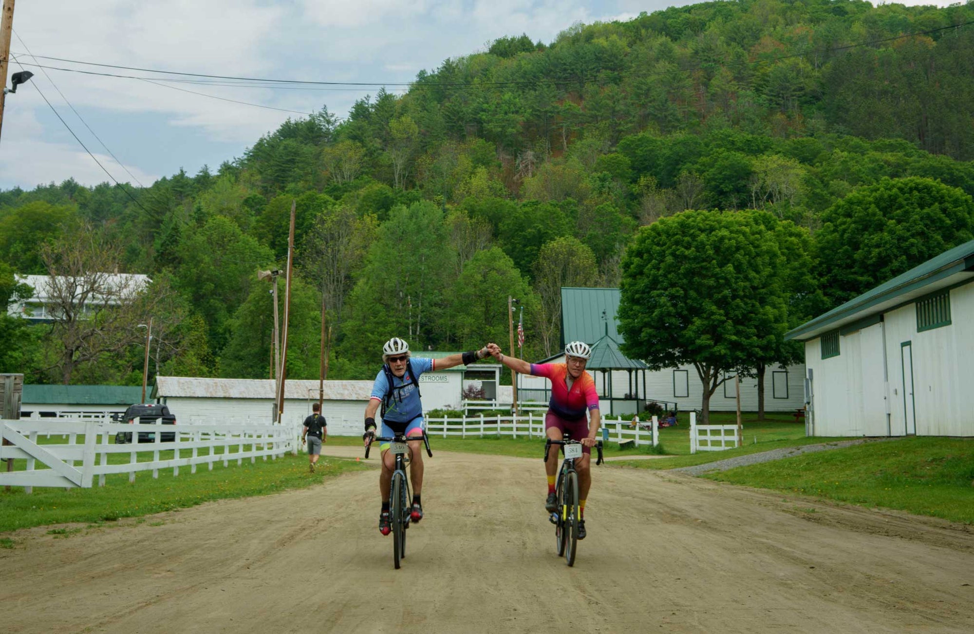 How to Use Dirt Caps While Riding